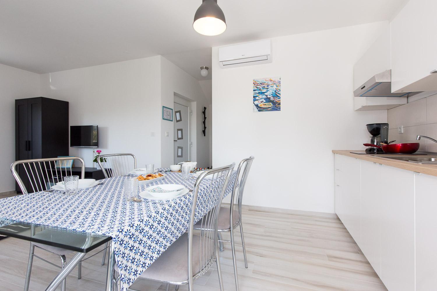 Stella Apartment